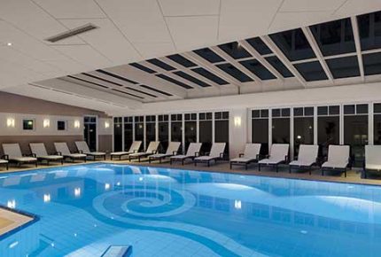 Pool-mit-Licht